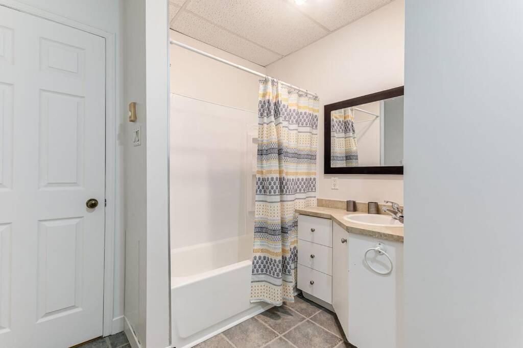 Lumineux Et Fonctionnel - 3av Appartement *